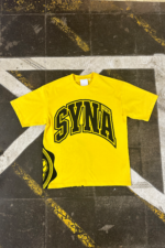 SYNA COLLEGE TEE – YELLOW