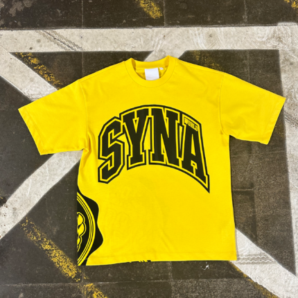 SYNA COLLEGE TEE – YELLOW